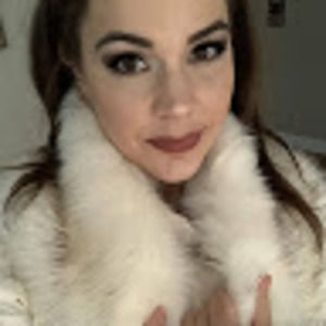 Meet your Posher, Catherine